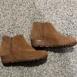 Sorel Tan Suede Ankle Booties